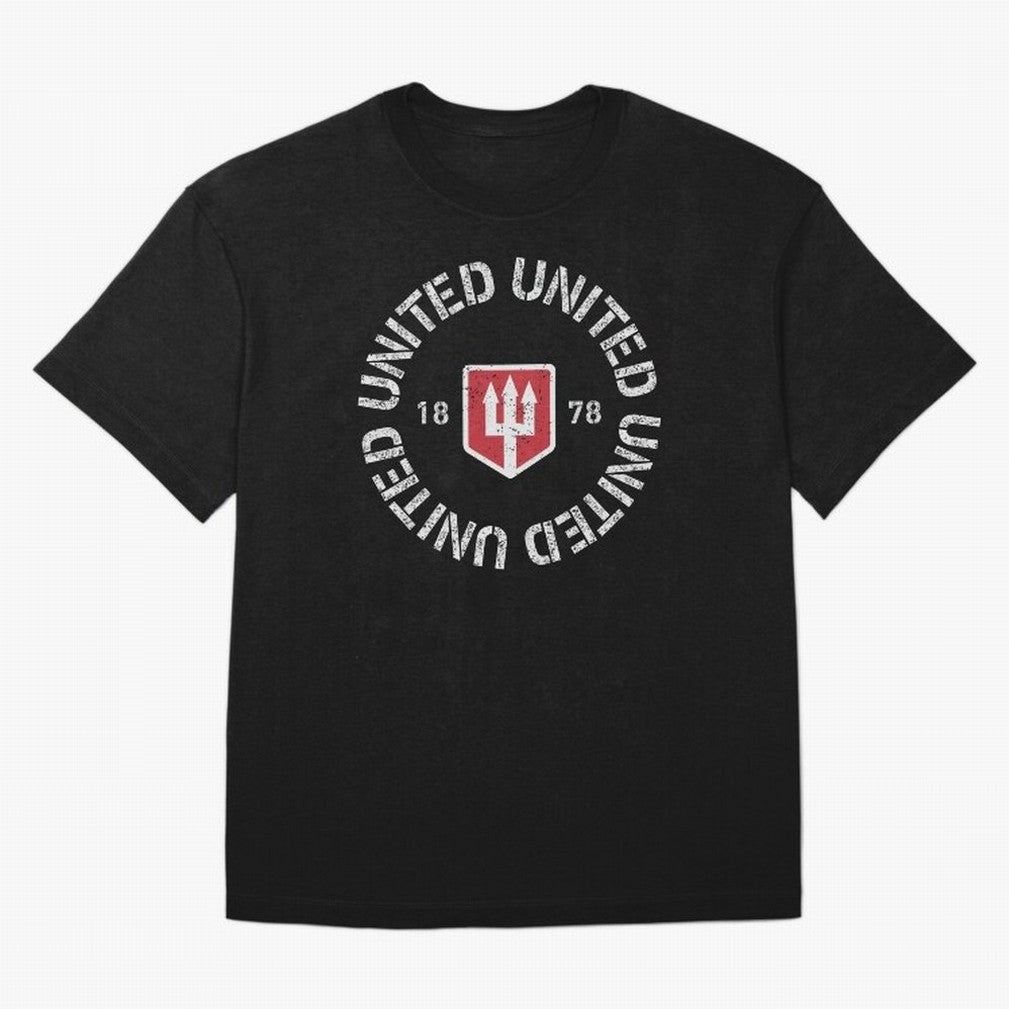 Manchester United Retro Vintage Oversized T-Shirt Show Match Day Excitement for FIFA World Cup 2026 Group Stage Spirit, Inspired by Brazil, Portugal and Argentina, Cristiano Ronaldo, Haaland and CR7, Championship Spirit, Famous Goals, Roaring