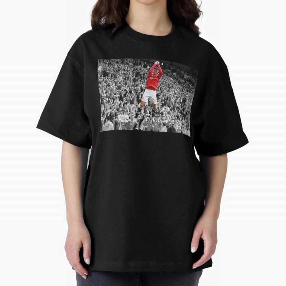 CR7 celebration Oversized T-Shirt Follow FIFA World Cup 2026 USA Canada Mexico Connected to Messi, Spain Energy, Vintage Soccer Flavor, Modern Football Stars, National Flags and Final Night Emotion; Created for Match Day Parties, Soccer Gifts, Fan