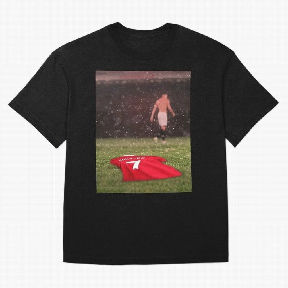 Cristiano Ronaldo Oversized T-Shirt Bring FIFA World Cup 2026 Group Stage for Fans of Cristiano Ronaldo and Spain and Netherlands, Bringing Retro Football Energy, Iconic Rivalries, Trophy Chase Drama and Stadium Atmosphere; Ideal for Fans Who