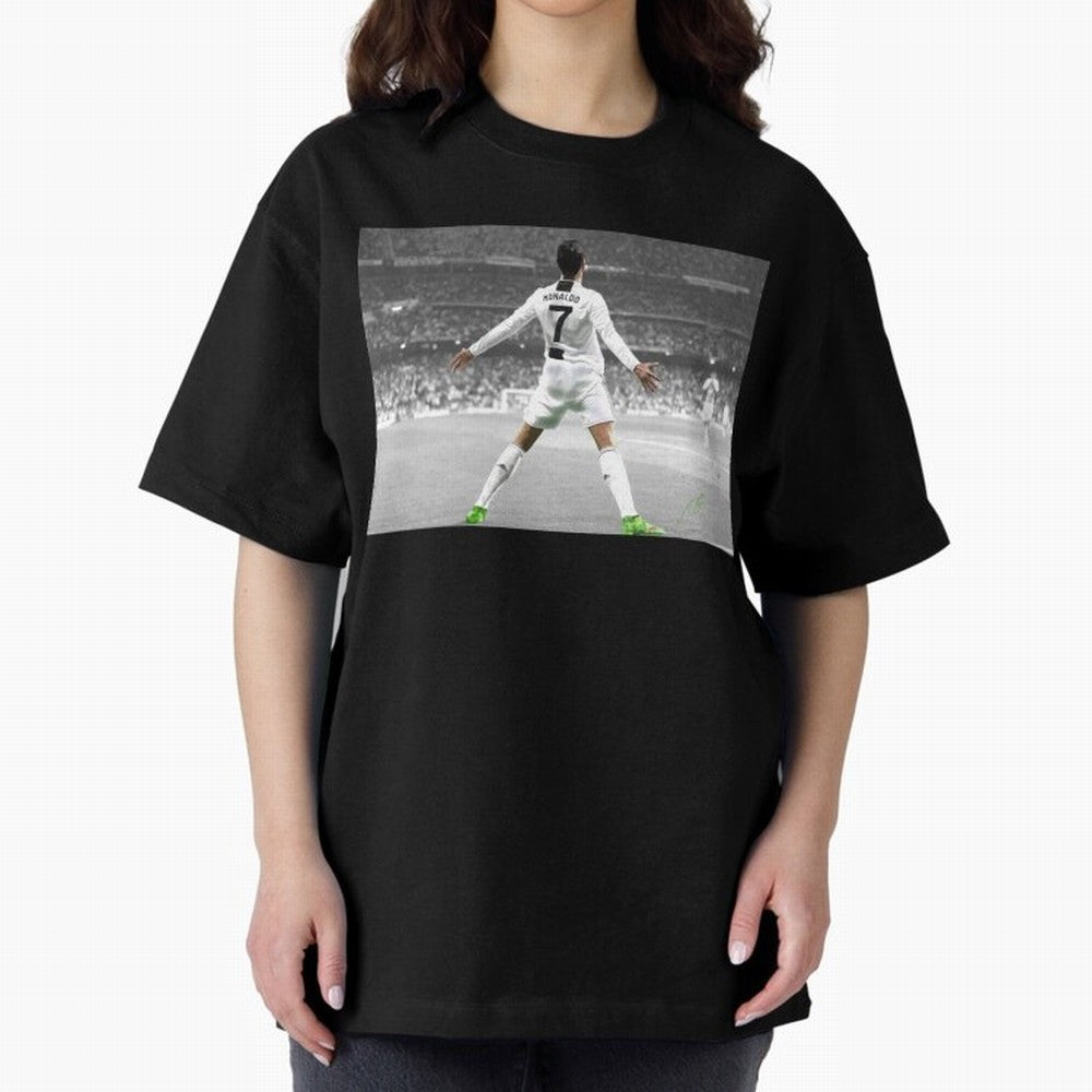 Cristiano Ronaldo Oversized T-Shirt Live the Energy of FIFA World Cup 2026 Spirit, Capturing Argentina, France and Brazil, Neymar, Retro Football Energy, Iconic Rivalries, Trophy Chase Drama and Stadium Atmosphere; Perfect for People Who Love