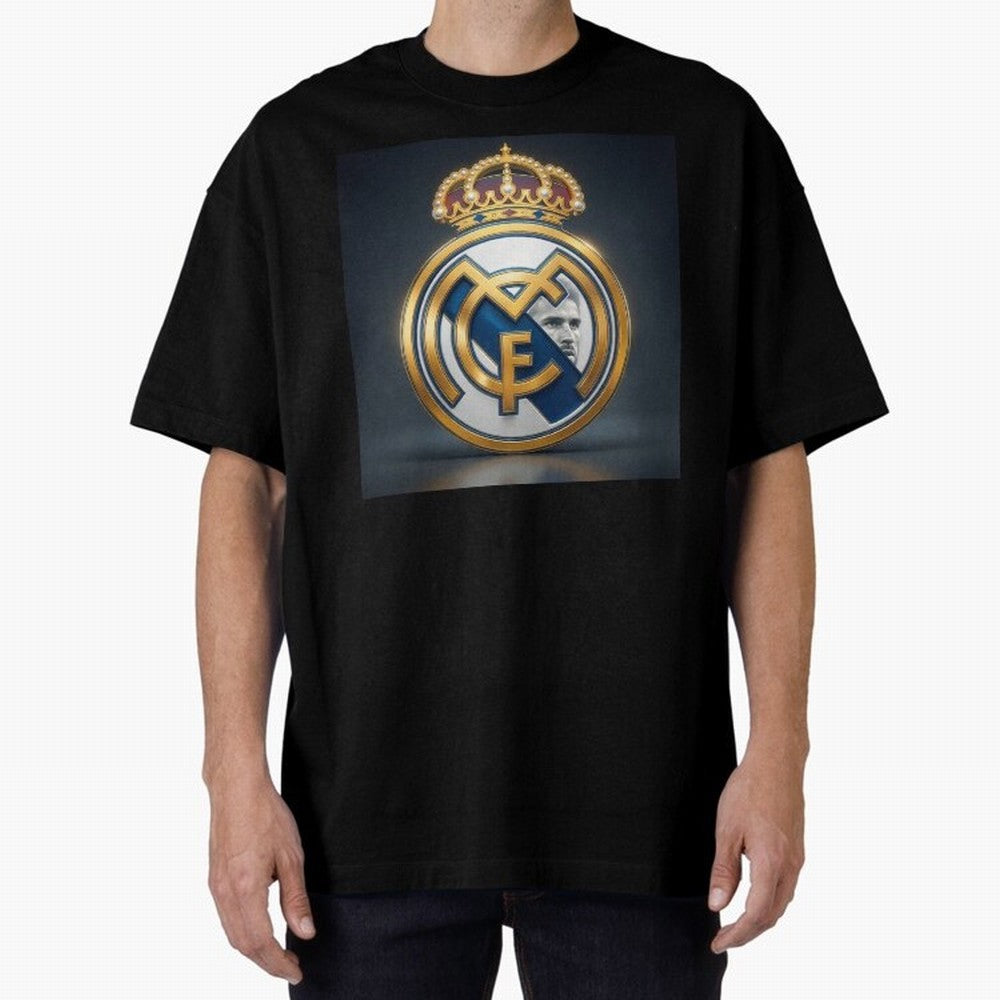 Figuras Madridistas Oversized T-Shirt Show Your Tournament Heart for Global Football Passion for FIFA World Cup 2026 USA Canada Mexico, Highlighting Messi, CR7 and Mbappe, France, Goal Celebration Energy, Supporter Heritage, Football Icons and