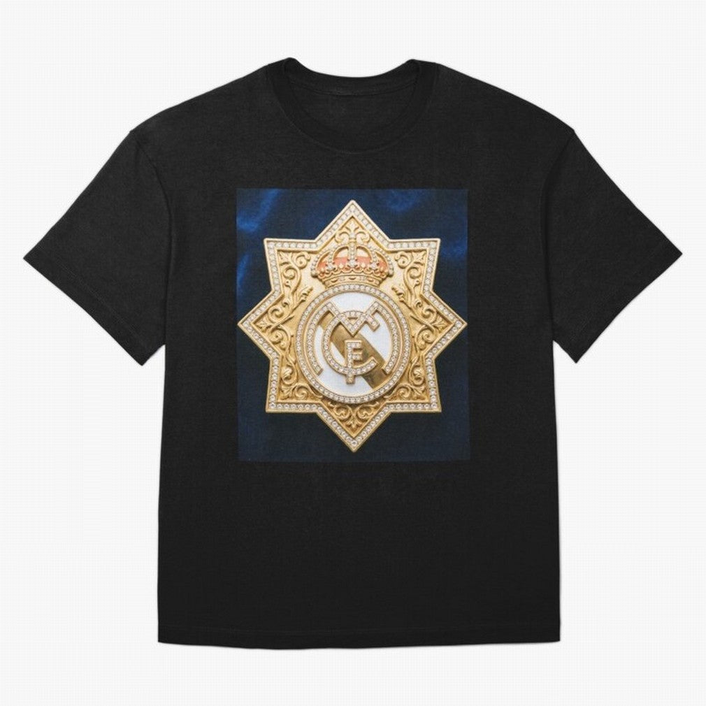 Escudo del Realma Oversized T-Shirt Join the Global Buzz around FIFA World Cup 2026 USA Canada Mexico for Fans of Cristiano Ronaldo, Haaland and CR7 and Germany, Bringing Football Festival Excitement, Trophy Ambitions, Country Rivalries and Star