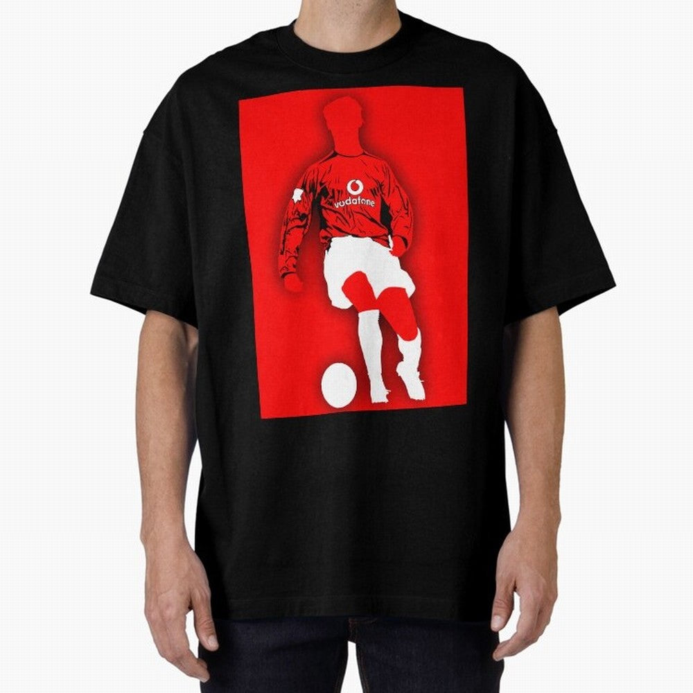 Cristiano Ronaldo Manchester United Silhouette ¨C Legendary Red Devil Artwork by GrizzlyGFX Oversized T-Shirt Stand Proud for the FIFA World Cup 2026 USA Canada Mexico Journey through Messi and Cristiano Ronaldo Highlights, England and Germany