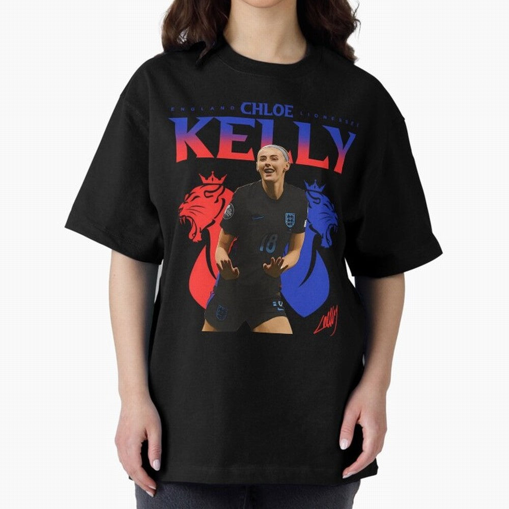 Chloe Kelly Oversized T-Shirt Share Match Day Hype around FIFA World Cup 2026, Messi and Cristiano Ronaldo, Brazil, Goal Celebration Energy, Supporter Heritage, Football Icons and Worldwide Tournament Joy; Great for Supporters Who Love Legendary