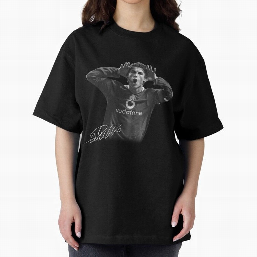 Black and White Cristiano Ronaldo T-Shirt Young Manchester Ronaldo - Celebration Oversized T-Shirt Cheer through Every Moment of FIFA World Cup 2026 Group Stage Spirit, Featuring Netherlands, Messi, CR7 and Mbappe, Championship Spirit, Famous