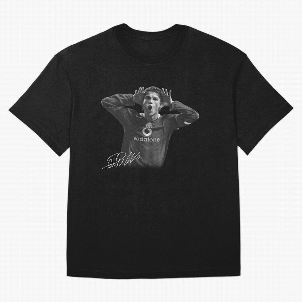 Black and White Cristiano Ronaldo T-Shirt Young Manchester Ronaldo - Celebration Oversized T-Shirt Cheer through Every Moment of FIFA World Cup 2026 Group Stage Spirit, Featuring Netherlands, Messi, CR7 and Mbappe, Championship Spirit, Famous