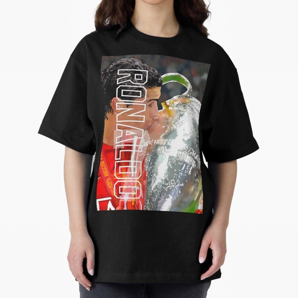 Cristiano Ronaldo ¨C 2008 Manchester United Champions League Glory Artwork by GrizzlyGFX Oversized T-Shirt Represent the Passion of FIFA World Cup 2026 Centered on Cristiano Ronaldo, England and Germany Energy, Champion Mindset, Group Stage Buzz,