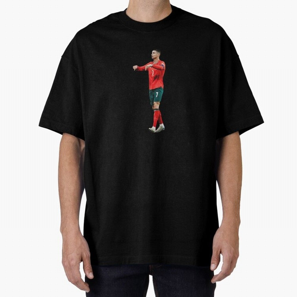 Cristiano Ronaldo siuuuuuu Oversized T-Shirt Elevate Match Day Hype around FIFA World Cup 2026, CR7 and Messi, Germany, Retro Football Energy, Iconic Rivalries, Trophy Chase Drama and Stadium Atmosphere; Perfect for Supporters Who Want Bold