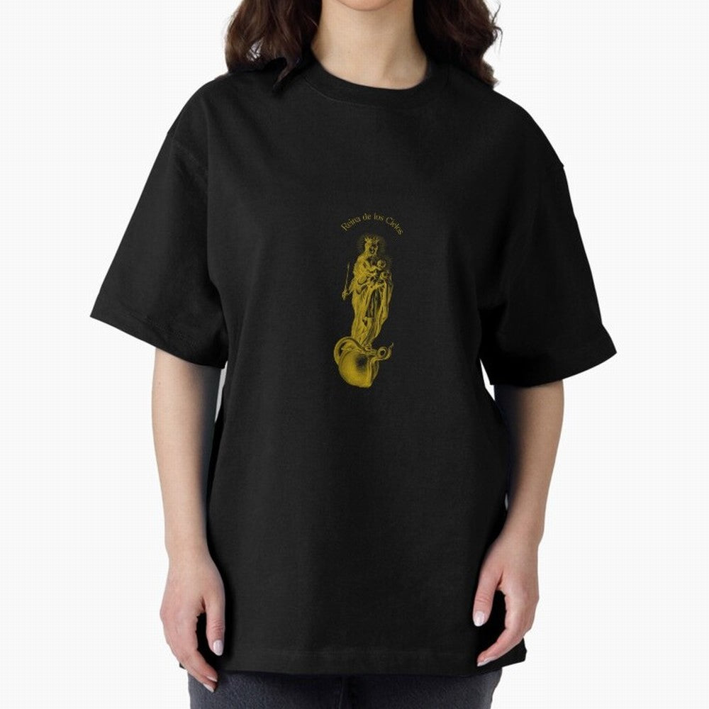 Reina de los Cielos Oversized T-Shirt Honor Champions and Dreams in FIFA World Cup 2026 USA Canada Mexico Built around Neymar, Spain and Netherlands Energy, Match Day Excitement, Supporter Culture, Golden Goals and Global Football Passion; Ideal