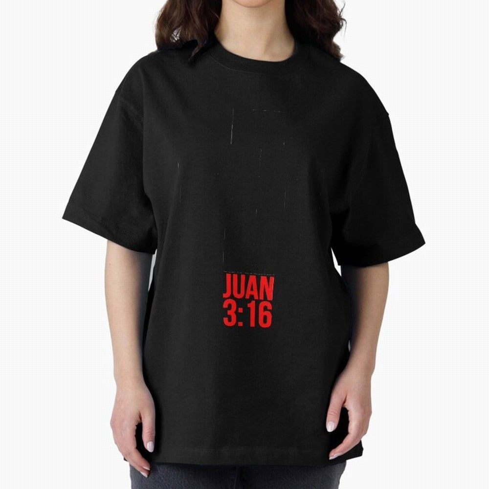 Porque de tal manera amo Dios al mundo - Mensajes Biblicos para Cristianos - Spanish Biblical Quotes for Christians Oversized T-Shirt Show Your Love for Match Day Hype around FIFA World Cup 2026, CR7 and Messi, England, Championship Spirit, Famous