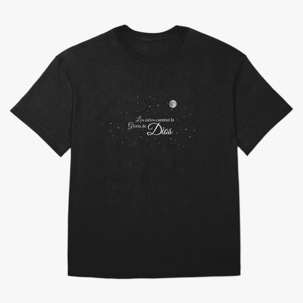 Los cielos cuentan la Gloria de Dios - Salmo 19 Oversized T-Shirt Refresh the FIFA World Cup 2026 Group Stage Journey through Messi, CR7 and Mbappe Highlights, Argentina Pride, Football Festival Excitement, Trophy Ambitions, Country Rivalries and