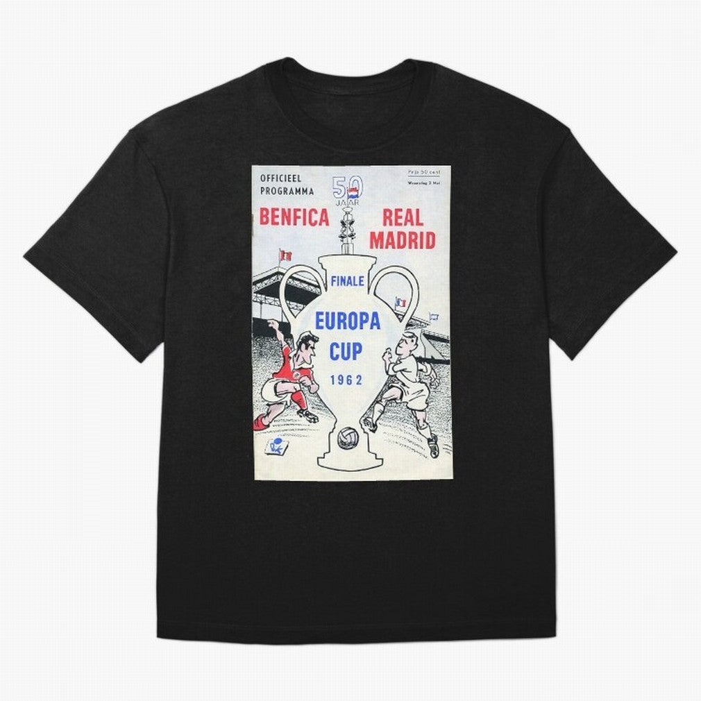 Vintage Champions League Final Poster - Real Madrid vs Benfica Oversized T-Shirt Turn Up for FIFA World Cup 2026 USA Canada Mexico for Fans of Neymar, Haaland and Cristiano Ronaldo and Argentina and Brazil, Bringing Classic Soccer Heritage,