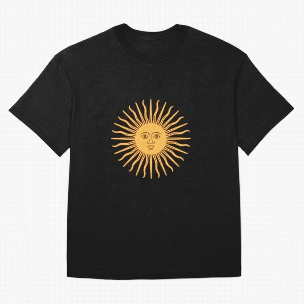 Argentina's Sun Oversized T-Shirt Follow the Final Road of FIFA World Cup 2026 USA Canada Mexico Highlighting Mbappe and Neymar, England Energy, Goal Celebration Energy, Supporter Heritage, Football Icons and Worldwide Tournament Joy; Ideal for