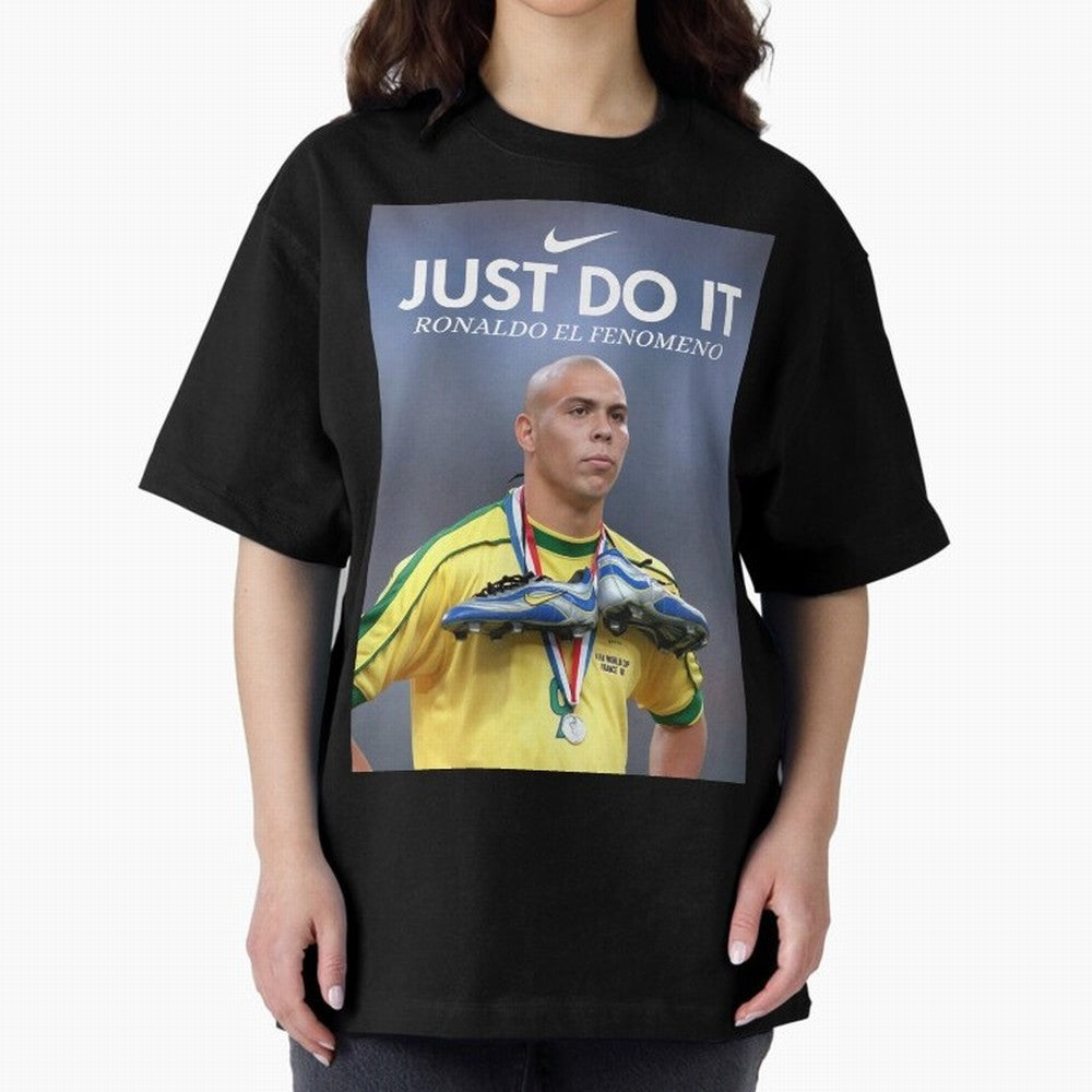 Ronaldo Fenomeno, Ronaldo Nazario Poster, Vintage Sports Decor, Living Room Decor For Walls, Sports Bedroom Decor, Game Room Decor, R9 Oversized T-Shirt Support the Legends of FIFA World Cup 2026 Group Stage Centered on Haaland and Mbappe, England,