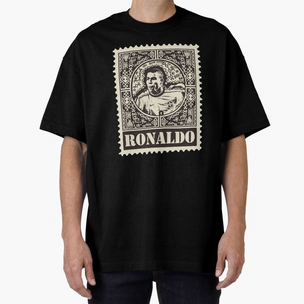 LEGEND FOOTBALL Oversized T-Shirt Carry Global Football Passion for FIFA World Cup 2026, Featuring Messi, CR7 and Mbappe, France, Sports Nostalgia, International Competition, Famous Players and Unforgettable Victories; Made for Collectors Who Enjoy
