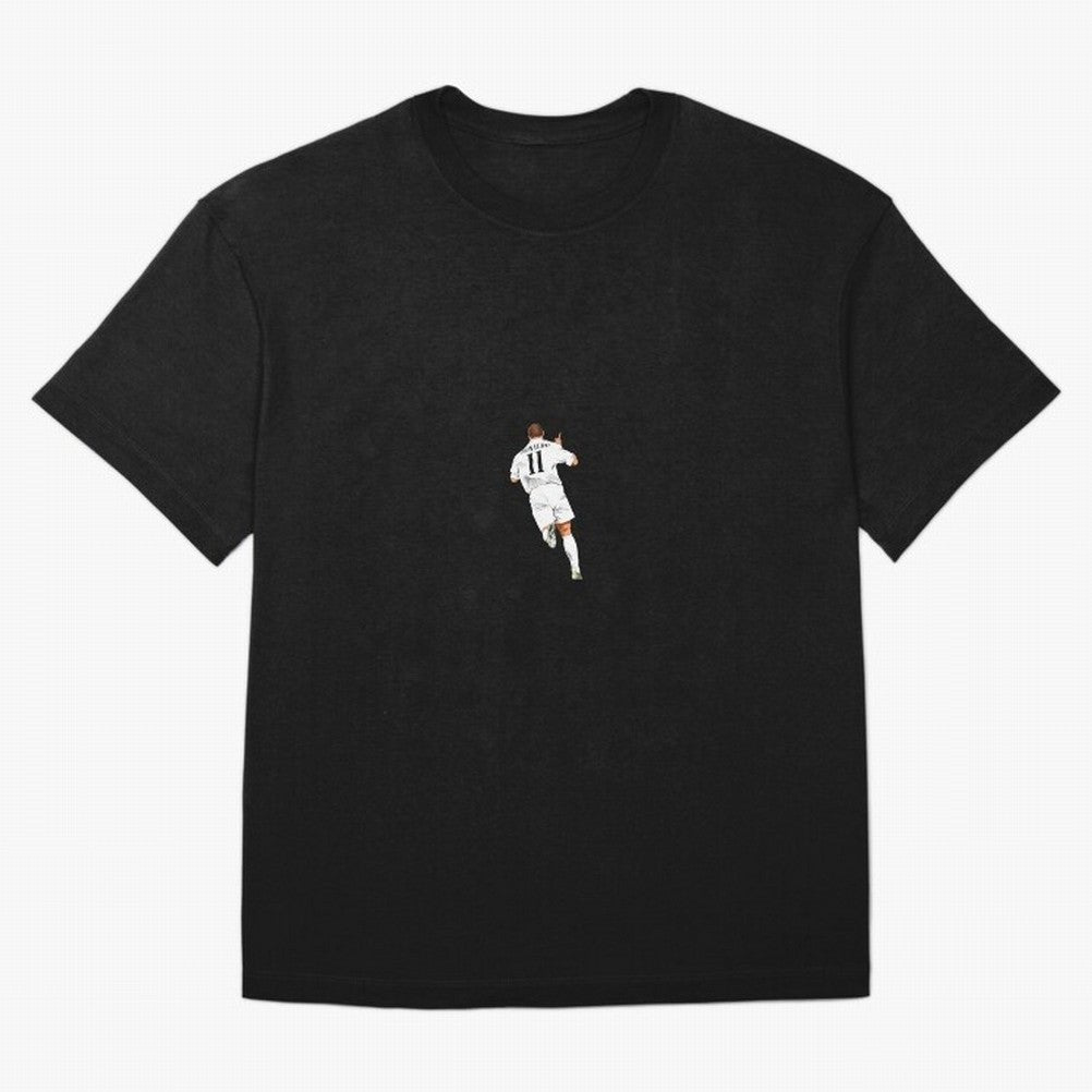 Ronaldo Nazario Minimalist Oversized T-Shirt Follow the Road to the FIFA World Cup 2026 Group Stage Journey through Mbappe Highlights, Argentina and Brazil Pride, Game Day Rituals, Football Legends, Country Pride and the Road to the Final; Built