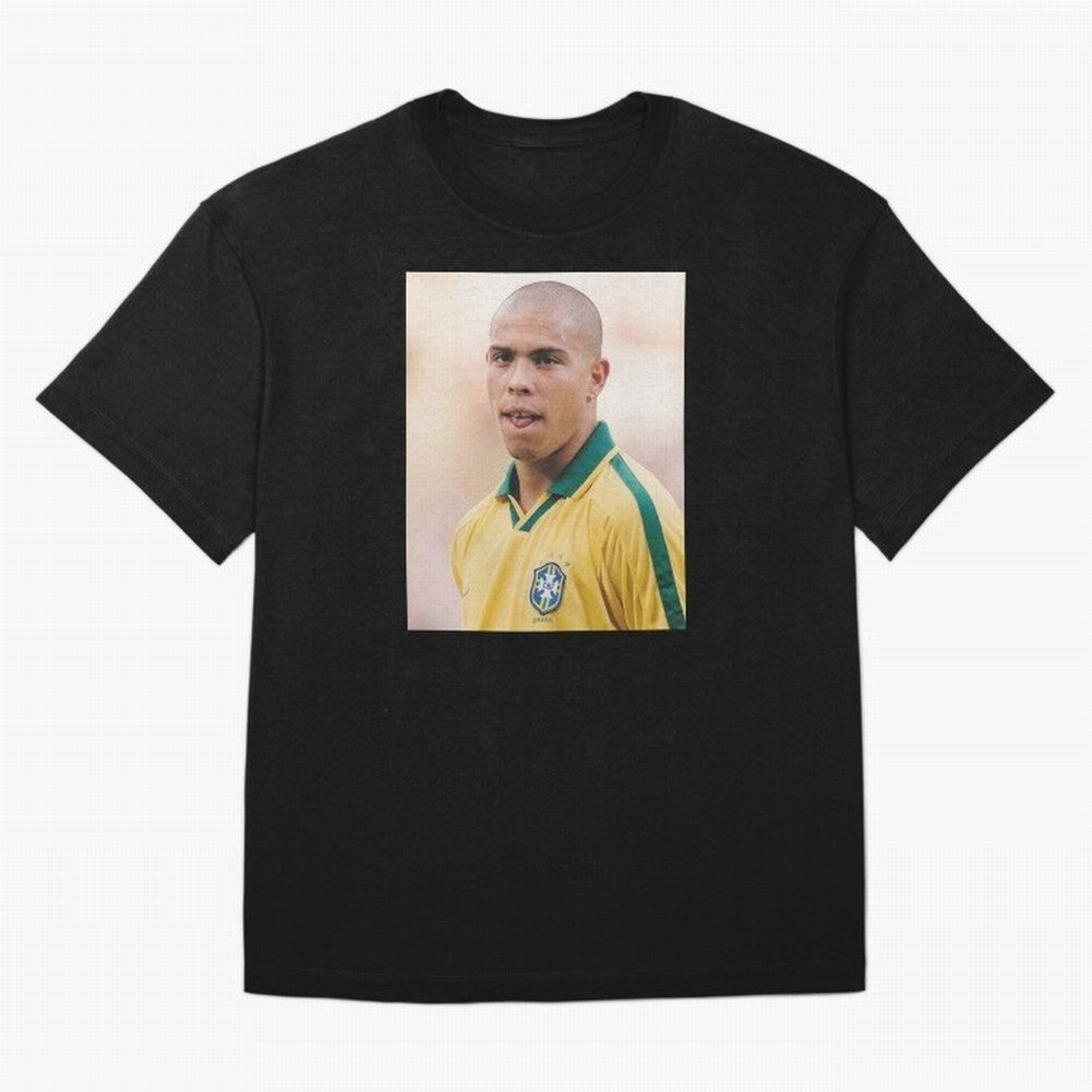 Art Ronaldo Luis Nazario de Lima Oversized T-Shirt Show Fan Pride Across FIFA World Cup 2026 for Fans of Haaland and Mbappe and England and Germany, Bringing Worldwide Fan Energy, Dramatic Goals, Stadium Lights and Championship Celebrations;