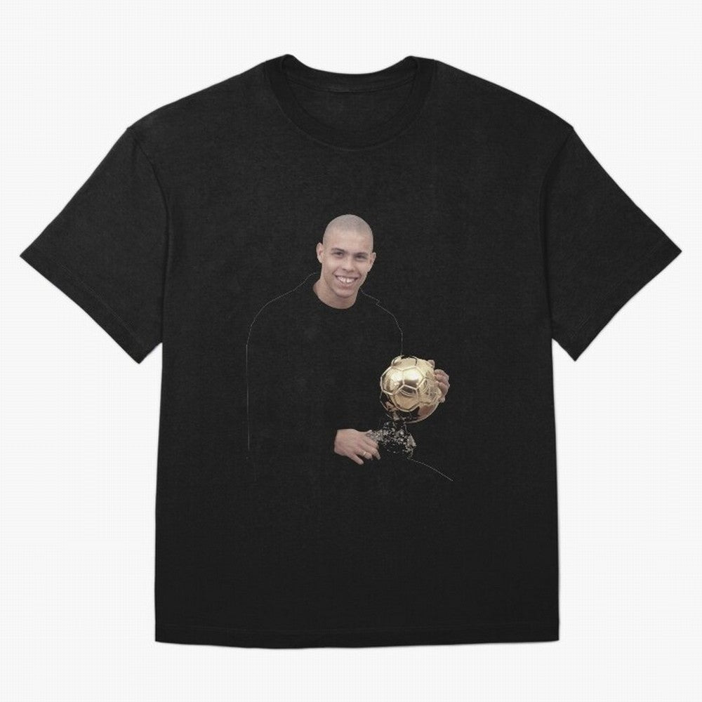 Ronaldo Iconic Ballon d¡¯Or Football Art Oversized T-Shirt Show Championship Spirit for Match Day Hype around FIFA World Cup 2026, Messi and Cristiano Ronaldo, Germany, Supporter Pride, Iconic Celebrations, Legendary Names and Global Match Day