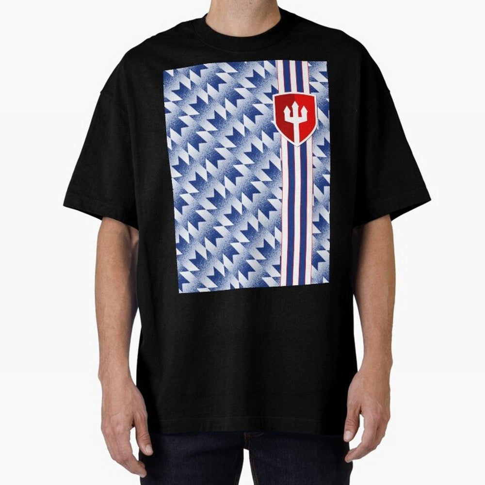 Manchester United 94 Away Jersey Pattern Oversized T-Shirt Stand Out with Spirit from FIFA World Cup 2026 Group Stage Capturing Messi, Portugal, Spain and Germany Energy, Vintage Soccer Flavor, Modern Football Stars, National Flags and Final Night