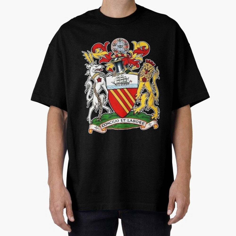 1902 -1960 The First UNITED Crest Large Oversized T-Shirt Show Passion for the Stars of FIFA World Cup 2026 Group Stage Driven by Messi, Portugal, Spain and Germany Energy, Classic Soccer Heritage, Championship Pressure, Fan Loyalty and