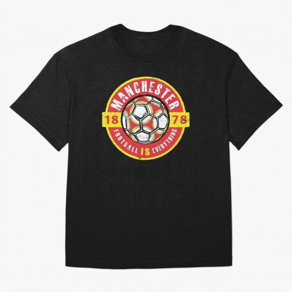 Football Is Everything - Manchester Fan Vintage Oversized T-Shirt Turn Every Weekend Toward the FIFA World Cup 2026 Journey through CR7 Highlights, Spain and Netherlands Pride, Tournament Hype, Historic Matchups, Family Viewing Parties and Global