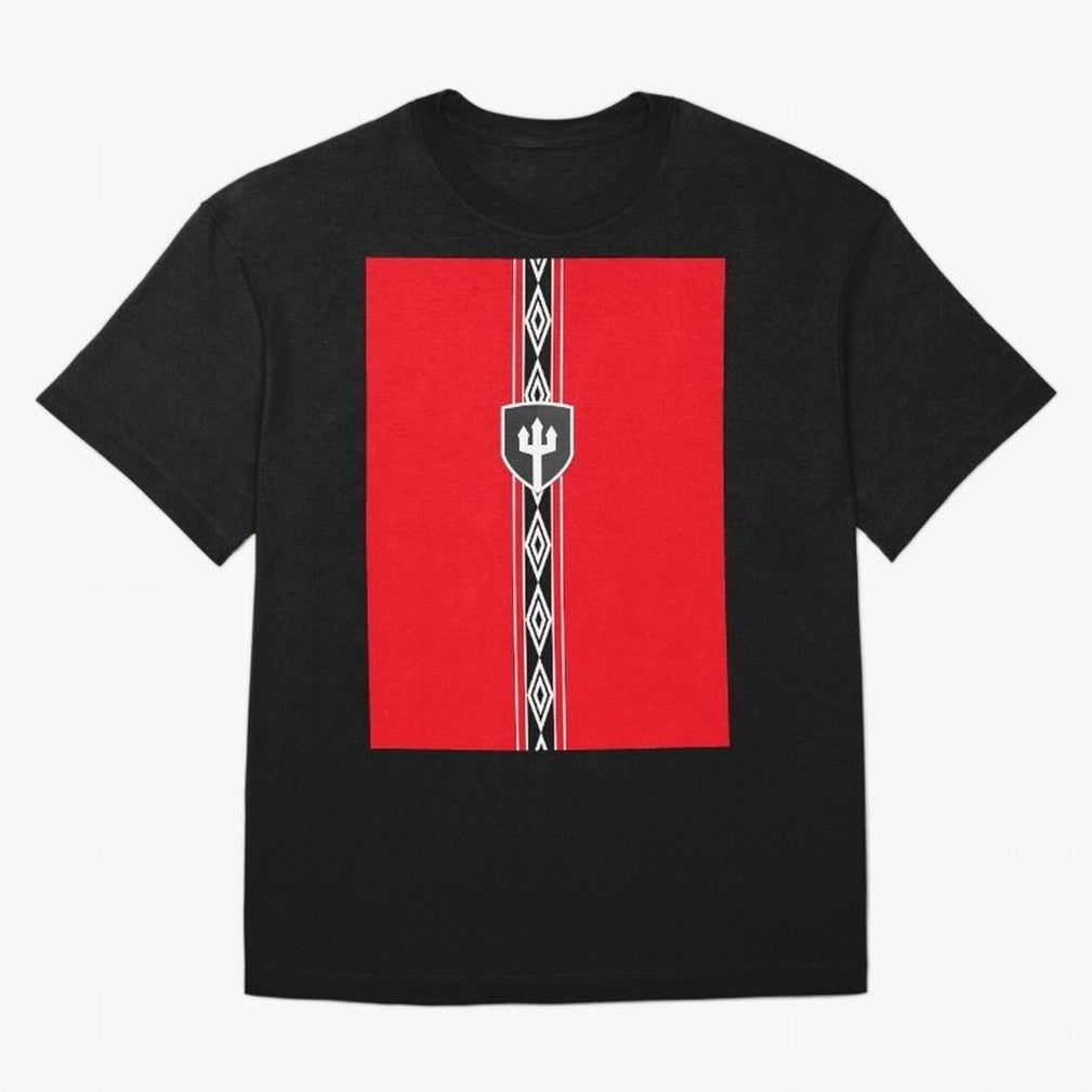 Unofficial Manchester United Treble Winning Jersey Oversized T-Shirt Stand with FIFA World Cup 2026 USA Canada Mexico for Fans of CR7 and Argentina, France and Brazil, Bringing Match Day Excitement, Supporter Culture, Golden Goals and Global