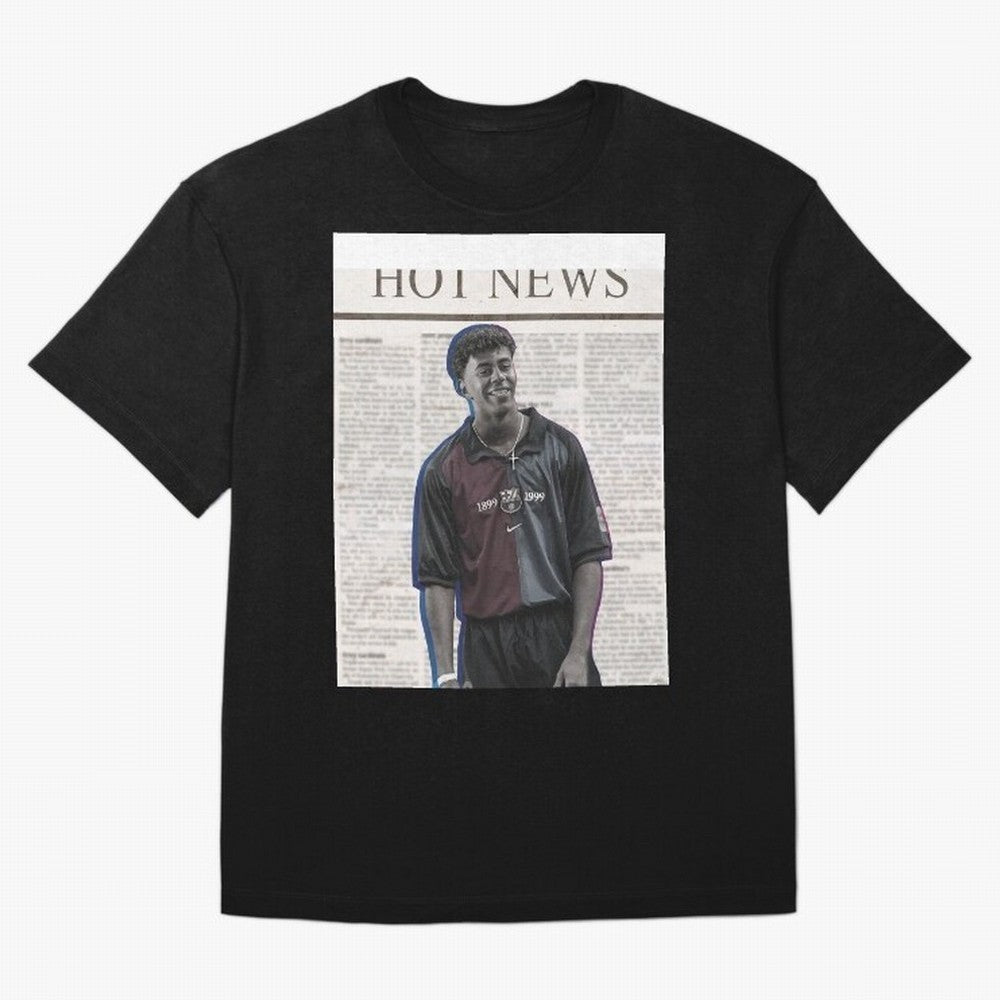 Lamine yamal vintage football player : Lamine yamal Iconic celebration with amazing design for unique portratif gift to football club barcelona friend Graphic T-Shirt Remember Global Football Passion for FIFA World Cup 2026 Group Stage, Filled with